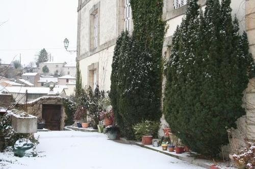 Le Voltaire Bed and Breakfast Airvault Εξωτερικό φωτογραφία